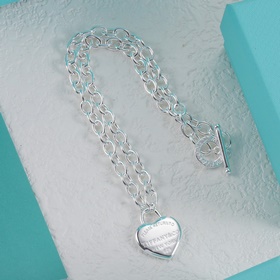 Набор Tiffany： колье и браслет