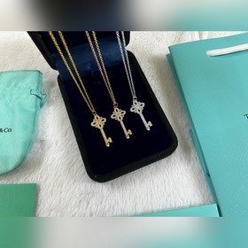 Tiffany & Co. Колье с маленьким ключом