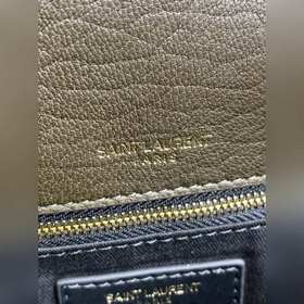 Новая сумка YSL Calypso с текстурирова