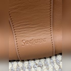 Сумка YSL Y Shopping Bag пользуется по