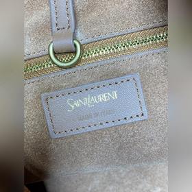 Сумка YSL Y Shopping Bag пользуется по