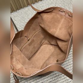 Сумка YSL Y Shopping Bag пользуется по