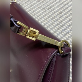 Новая сумка YSL бордового цвета выгляд