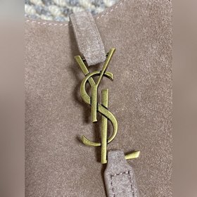 Новая мини-сумка YSL просто очаровател