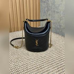 Новая сумка-ведро из коллекции YSL Gab