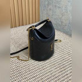 Новая сумка-ведро из коллекции YSL Gab