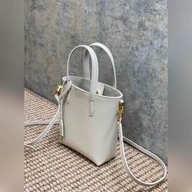 Новая мини-сумка YSL из глянцевой кожи