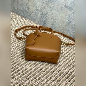 Новая мини-сумка YSL из глянцевой кожи