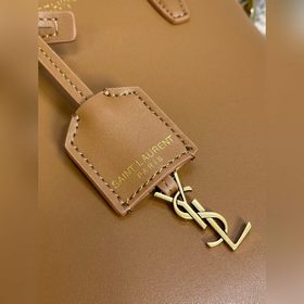 Новая мини-сумка YSL из глянцевой кожи