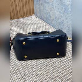 Зимняя коллекция YSL Следует отметить,