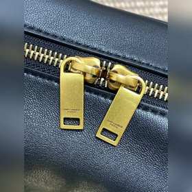 Зимняя коллекция YSL Следует отметить,