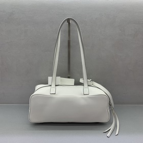 Balenciaga — сумка-боулинг, маленькая 