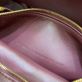 Balenciaga — сумка-боулинг, маленькая 