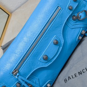Новая сумка Balenciaga под мышкой 30*1