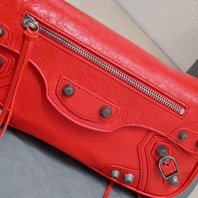 Новая сумка Balenciaga под мышкой 30*1