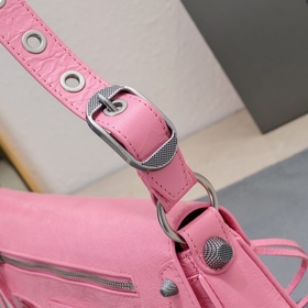 Новая сумка Balenciaga под мышкой 30*1