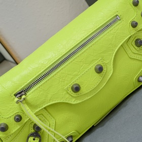 Новая сумка Balenciaga под мышкой 30*1