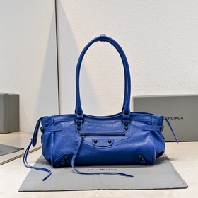 Длинная мотоциклетная сумка Balenciaga
