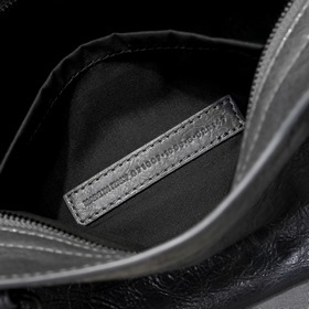 Длинная сумка через плечо Balenciaga в