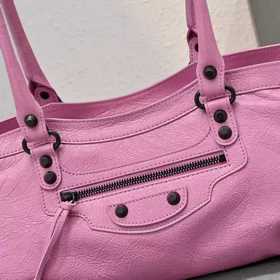 Длинная сумка через плечо Balenciaga M