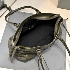 Длинная сумка через плечо Balenciaga, 