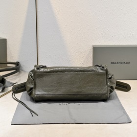 Длинная сумка через плечо Balenciaga, 
