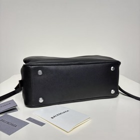 BALENCIAGA CARRIE Новая коллекция су
