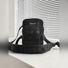 Balenciaga  Водонепроницаемая нейлон
