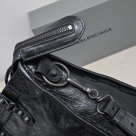 Классическая сумка Balenciaga Motorcyc