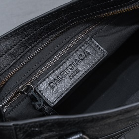 Классическая сумка Balenciaga Motorcyc