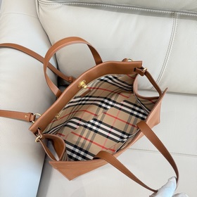 Высококачественная сумка Burberry New 