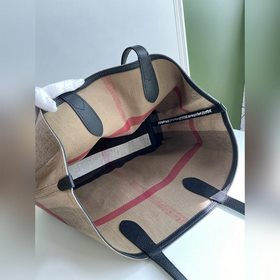 Двусторонняя сумка Burberry, изготовле