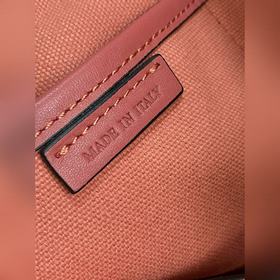 Высококачественная сумка Burberry Invi