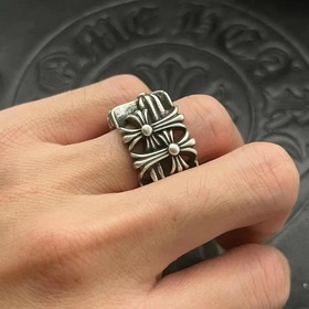 Chrome Hearts Classic Vintage Cross Bu