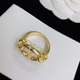 Новое кольцо CD от DIOR  В наличии