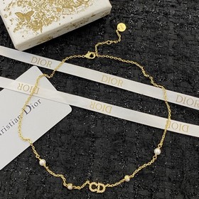 [DIOR]  Новые поступления уже дост