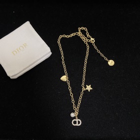 Получено сегодня  Колье Dior Star CD