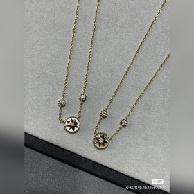 Колье Dior Rose des Vents Изысканное