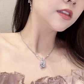 Колье Dior Rose Самый желанный модный 