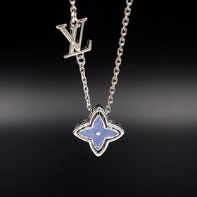Новое колье Flower Locket от Donkey Ho