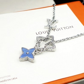 Новое колье Flower Locket от Donkey Ho