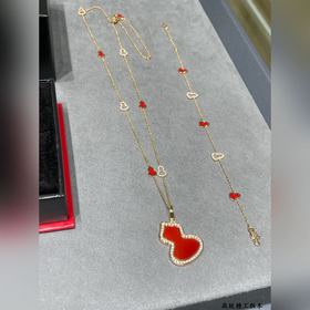 Новое колье Qeelin с 8 бриллиантами в 