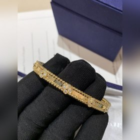 [Бутик Authentic] Браслет Superb Kal