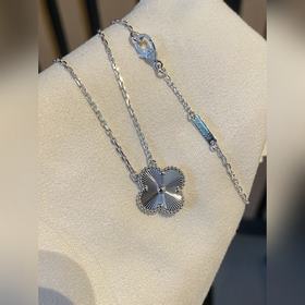 Ожерелье Van Cleef & Arpels White 