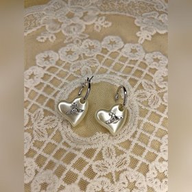 Новые серьги «Сатурн» в форме сердца с
