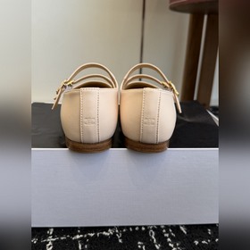 CELINE 25SS — молодежный стиль с эффе