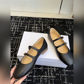 CELINE 25SS — молодежный стиль с эффе
