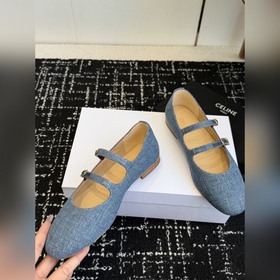 CELINE 25SS — молодежный стиль с эффе