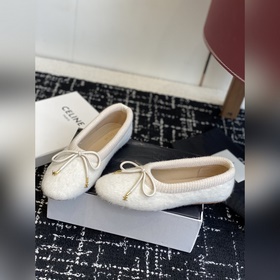 Celine 25SS Новинка： туфли-слипоны Ma