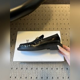 Высококачественные лоферы CELINE 25SS